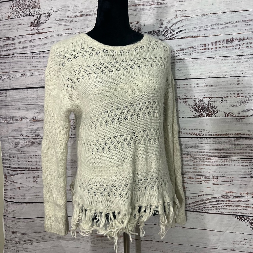 Vestique Sweater Small